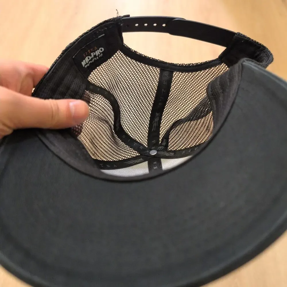 Sitka Trucker Hat Mesh Adjustable Snapback Hunting‎ Distressed Black
